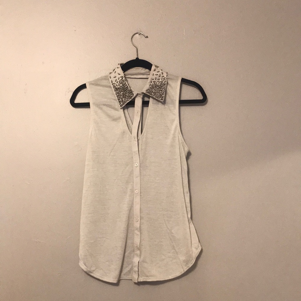 ✨💖8 for $20 💖 Sequined collar tank